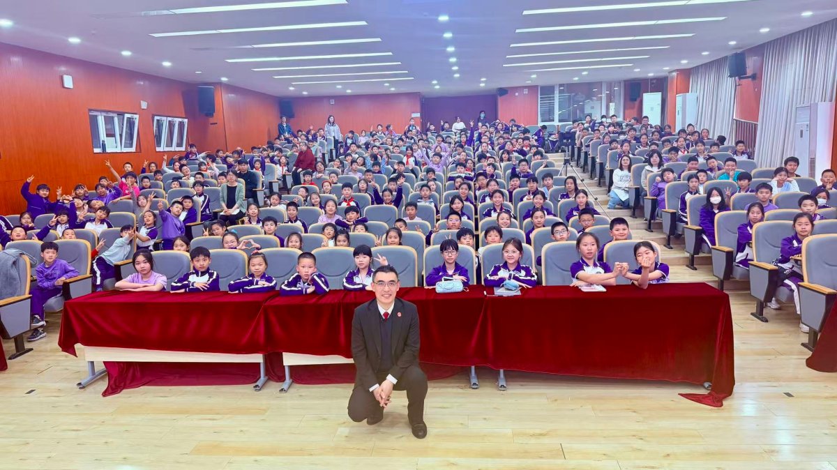 3、5年级大合影 (2)